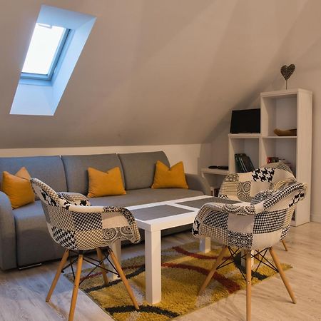 Apartmany Pelech 트렌시안스케테플리스 외부 사진