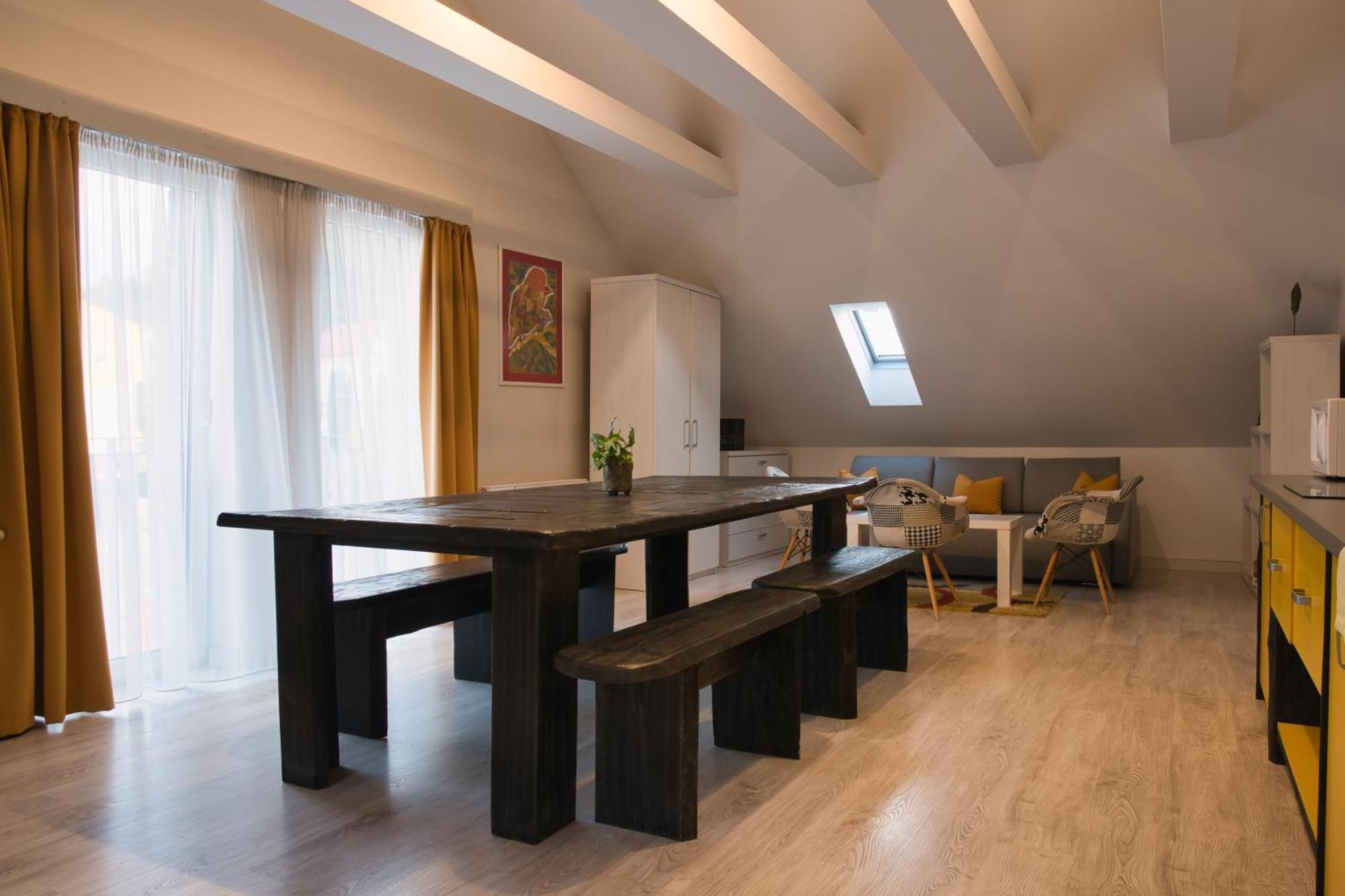 Apartmany Pelech 트렌시안스케테플리스 외부 사진